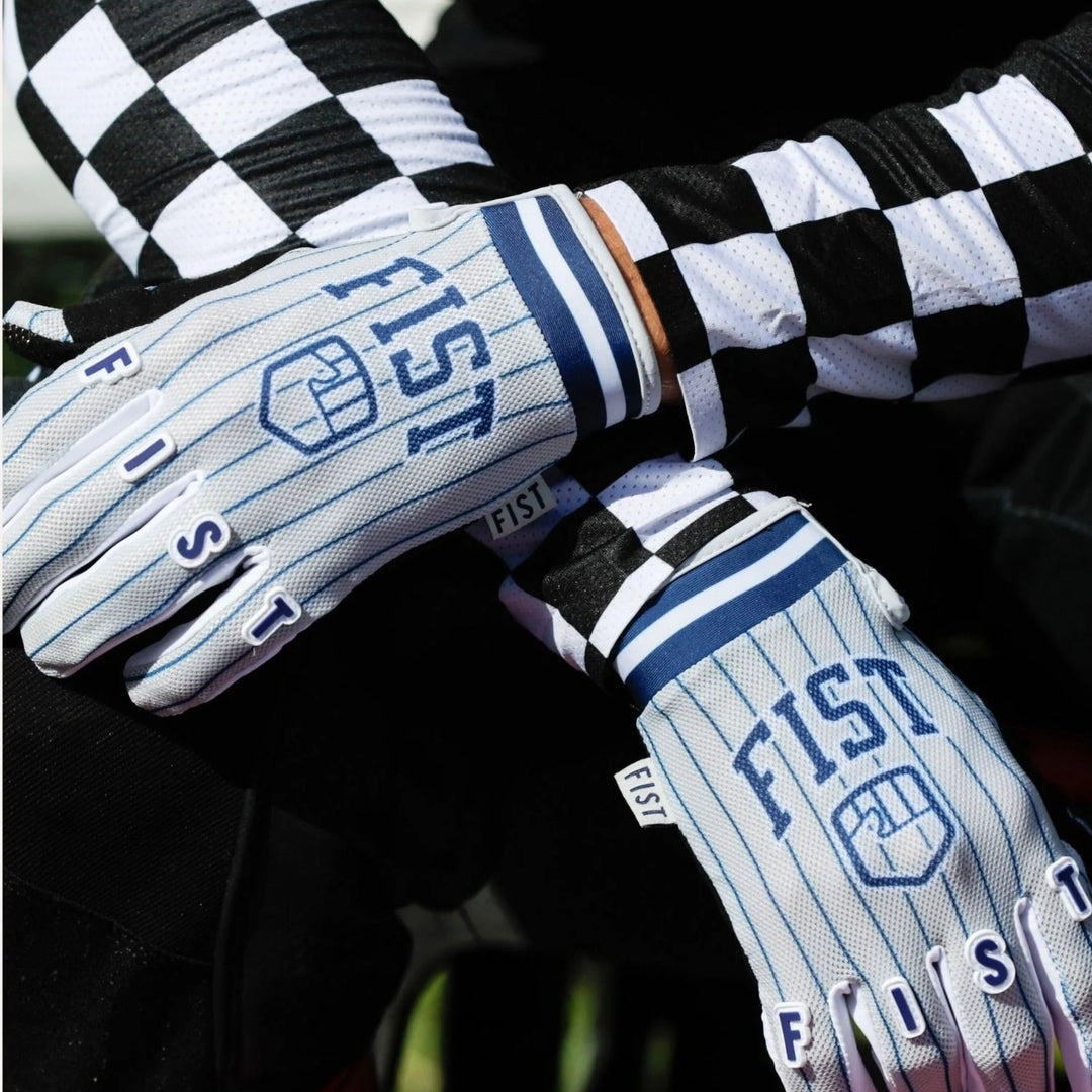 Flight Risk | Fist Breezer Glove Pinstripe