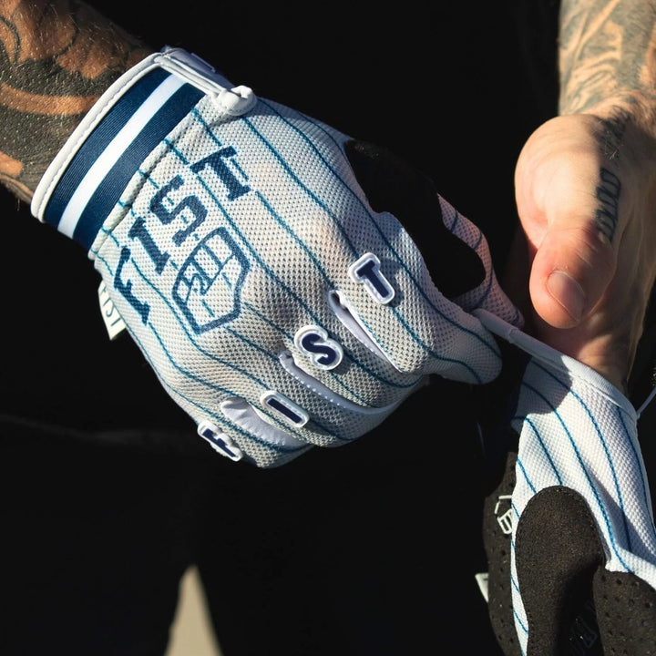 Flight Risk | Fist Breezer Glove Pinstripe