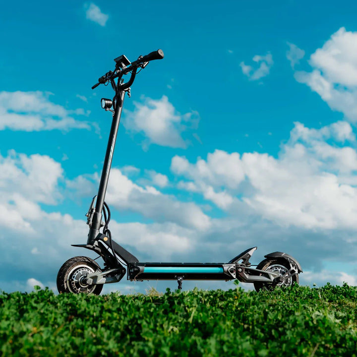 Bolzzen Phoenix -  5223 Dual Motor Performance Electric Scooter